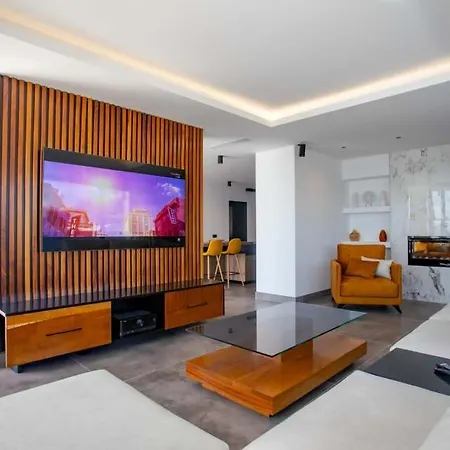 Infinity Villa