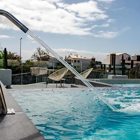Villa Infinity *